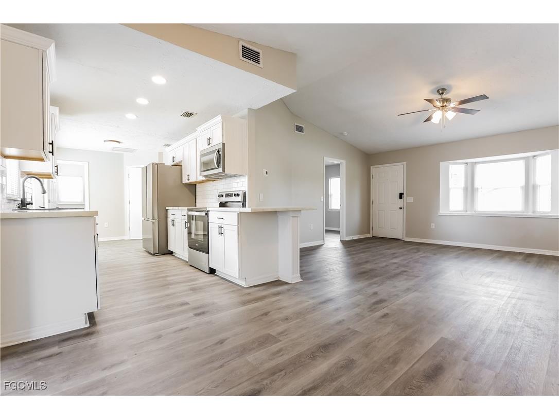 4007 Allure Lane North Port FL 34287 2025005204 image2