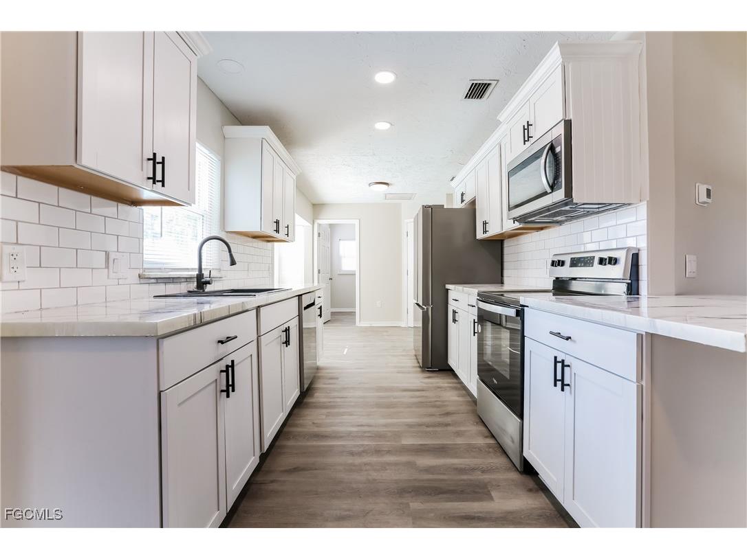 4007 Allure Lane North Port FL 34287 2025005204 image4