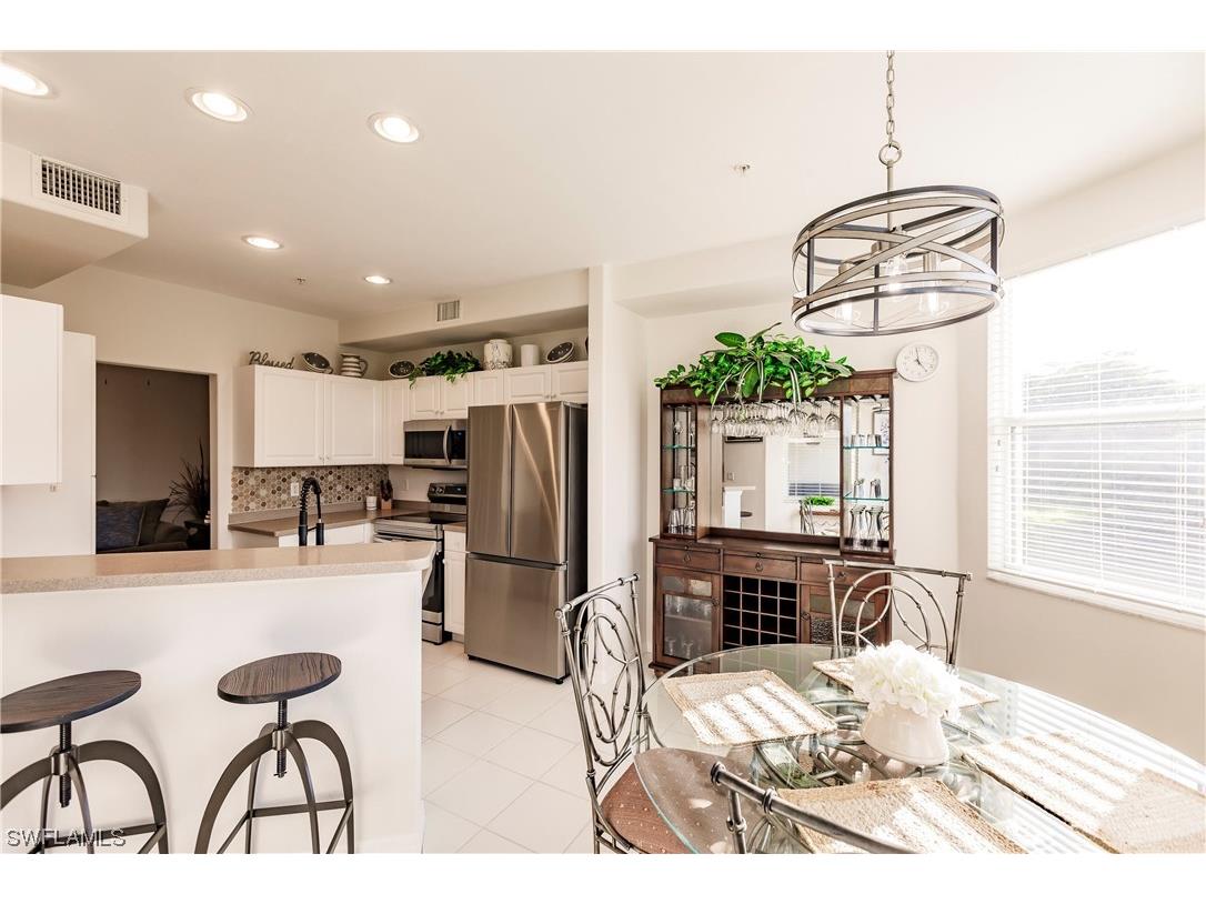 4007 Palm Tree Boulevard #204 Cape Coral FL 33904 223033574 image1