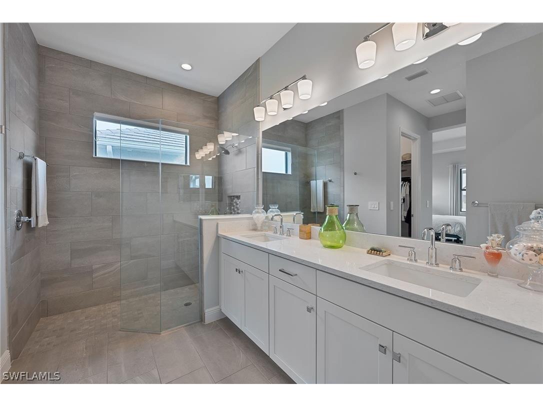 4007 Pegasus Way Naples FL 34120 226011669 image17