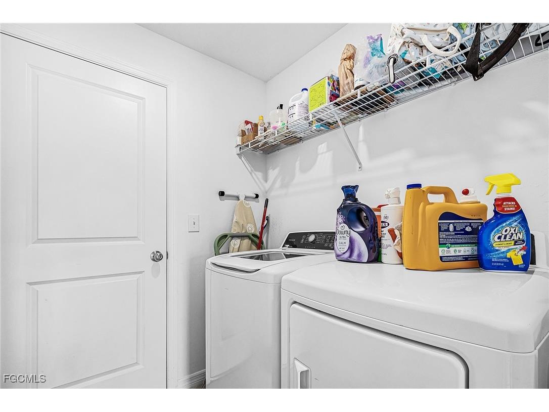 4007 San Clemente Court North Fort Myers FL 33917 2025024476 image10