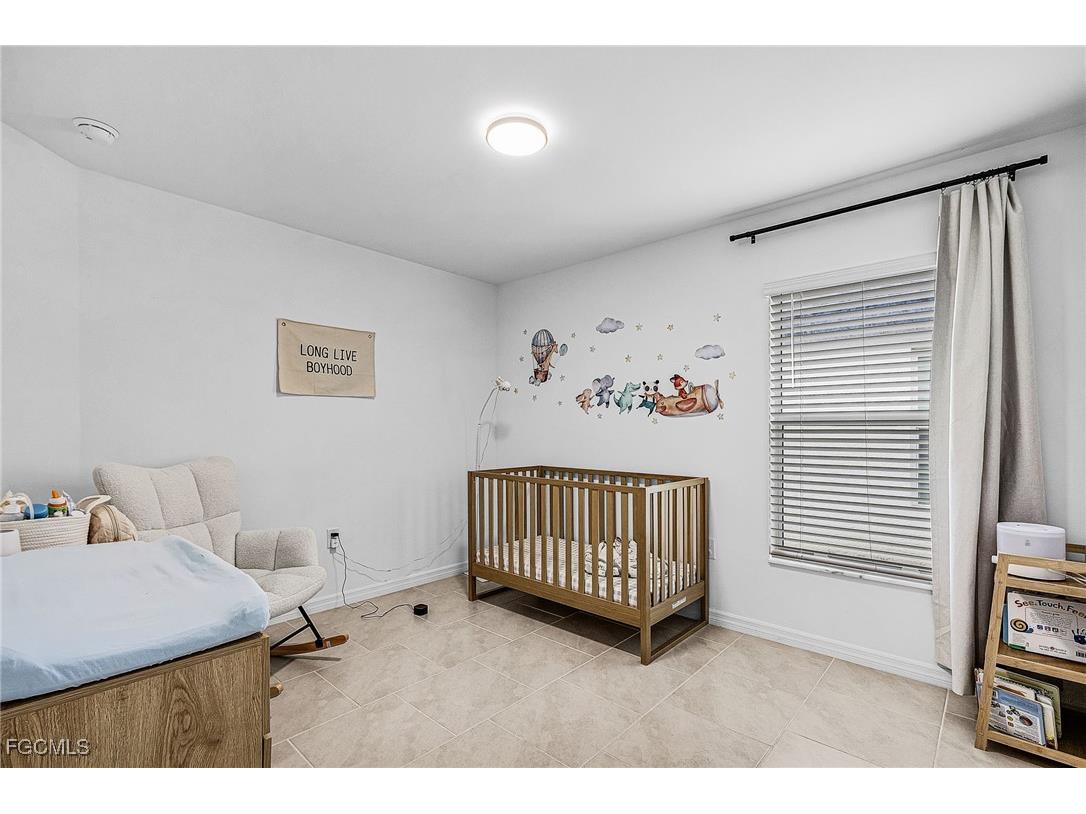 4007 San Clemente Court North Fort Myers FL 33917 2025024476 image6