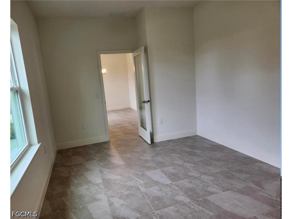 4008 7th Street SW Lehigh Acres FL 33976 2025024639 image8