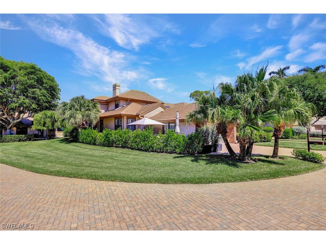 4008 Crayton Road #A-1 Naples FL 34103 223067523 image1