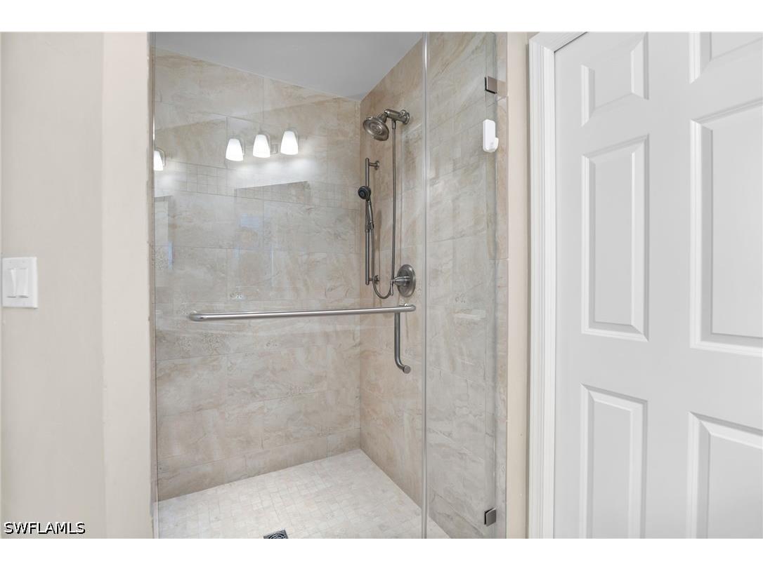 4008 Crayton Road #A1 Naples FL 34103 226021135 image16