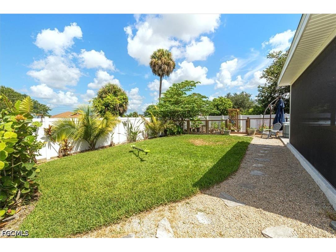 4008 NE 22nd Place Cape Coral FL 33909 2026029876 image23