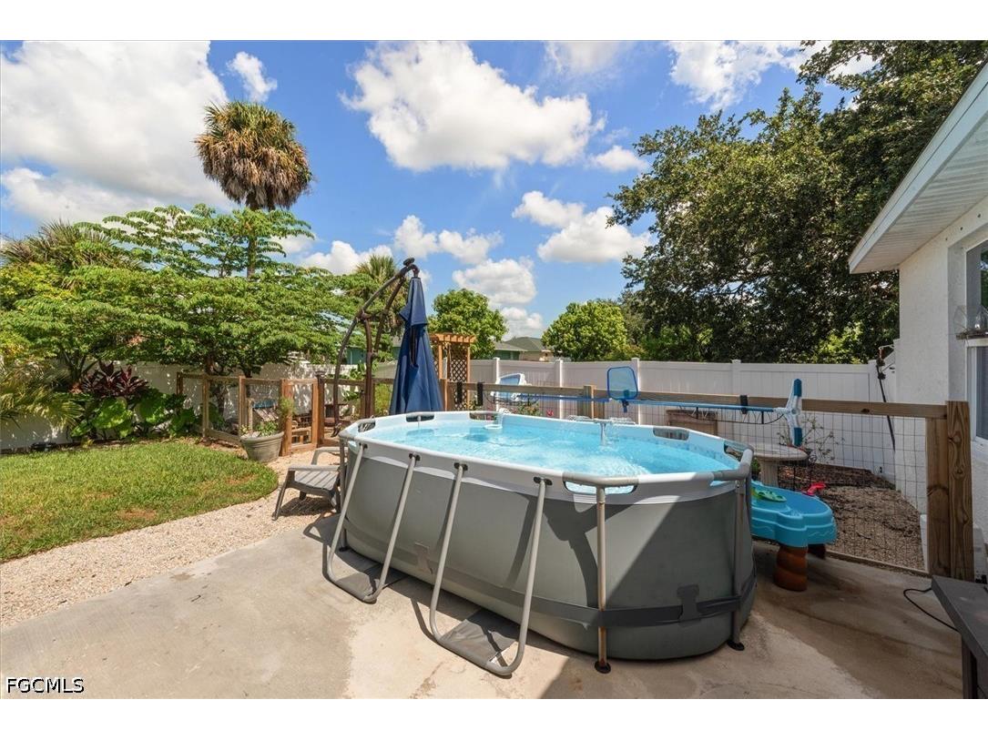 4008 NE 22nd Place Cape Coral FL 33909 2026029876 image28