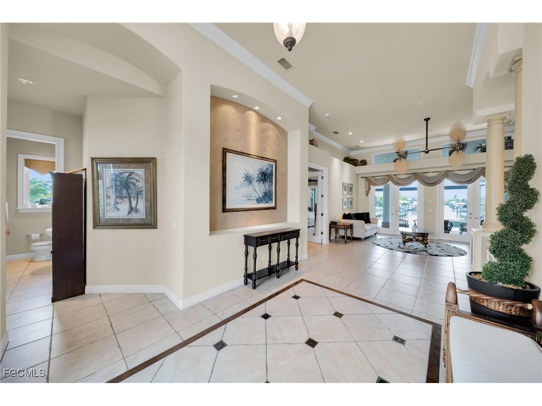 4009 Chiquita Boulevard S Cape Coral FL 33914 2025014049 image21