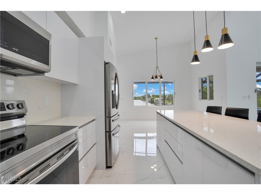 4009 Jacaranda Parkway W Cape Coral FL 33993 2026001378 image13