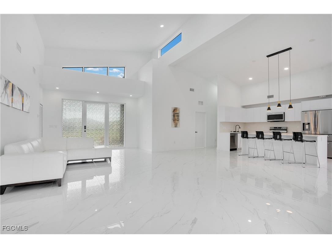 4009 Jacaranda Parkway W Cape Coral FL 33993 2026001378 image24