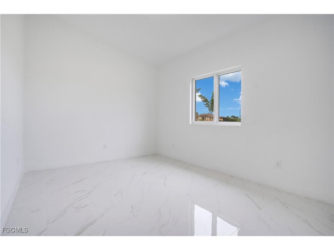 4009 Jacaranda Parkway W Cape Coral FL 33993 2026001378 image36