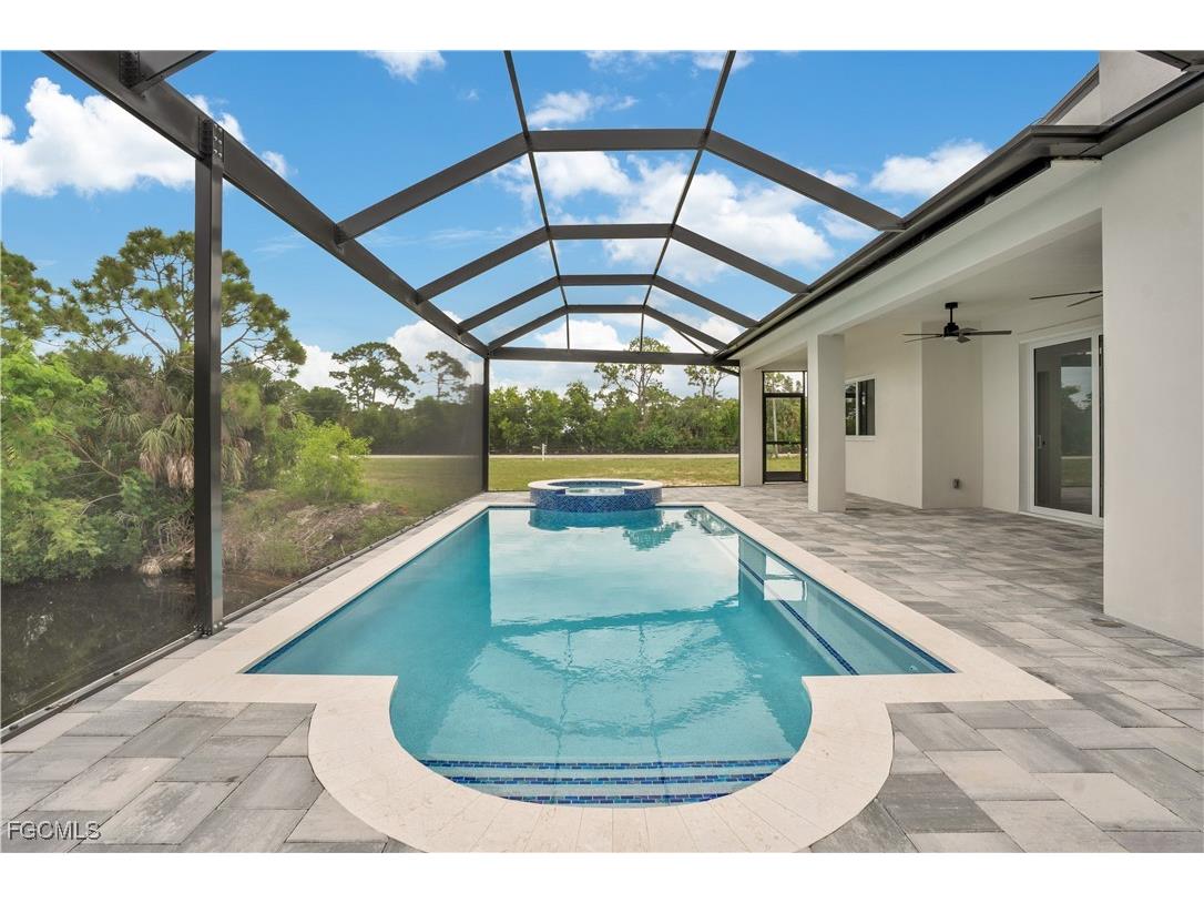 4009 Jacaranda Parkway W Cape Coral FL 33993 2026001378 image39