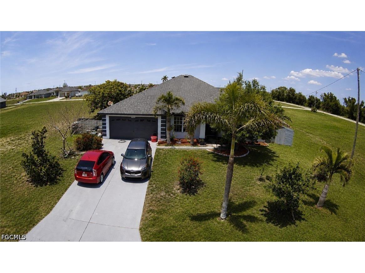 4009 NW 36th Lane Cape Coral FL 33993 2026022567 image1