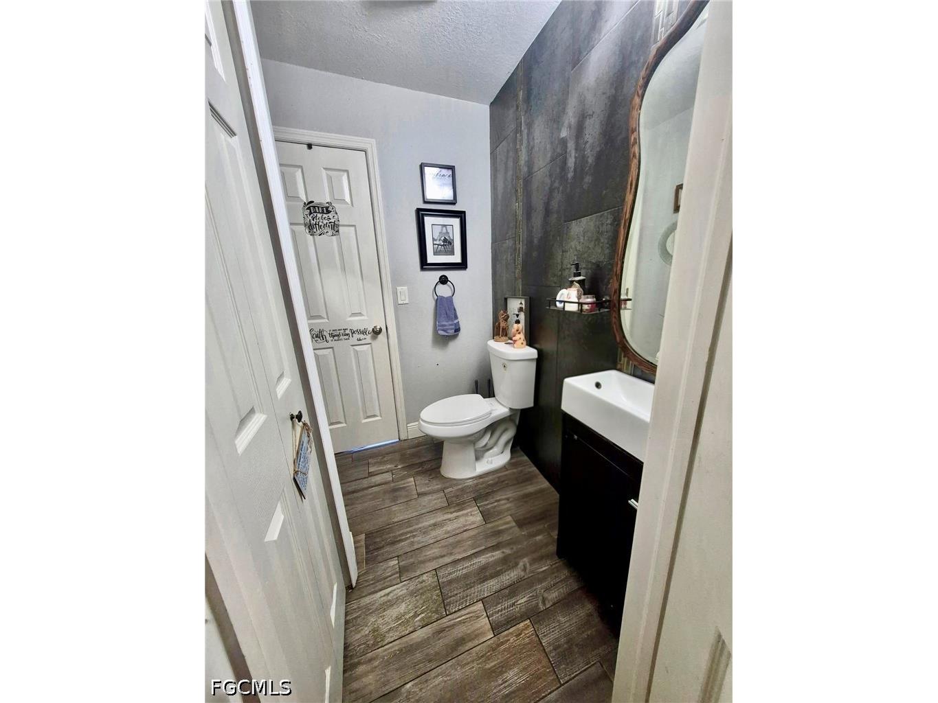 4009 NW 36th Lane Cape Coral FL 33993 2026022567 image21