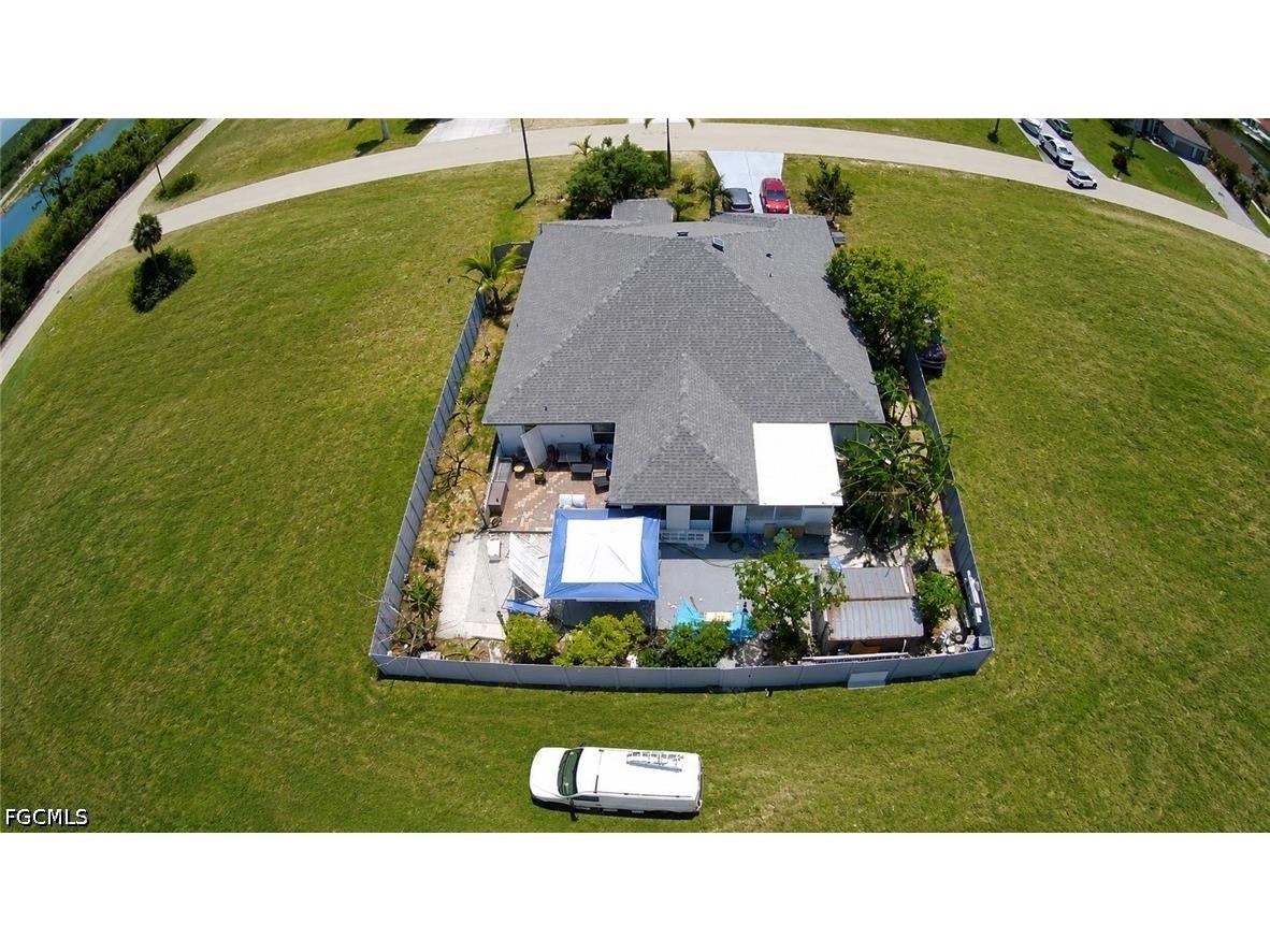 4009 NW 36th Lane Cape Coral FL 33993 2026022567 image3
