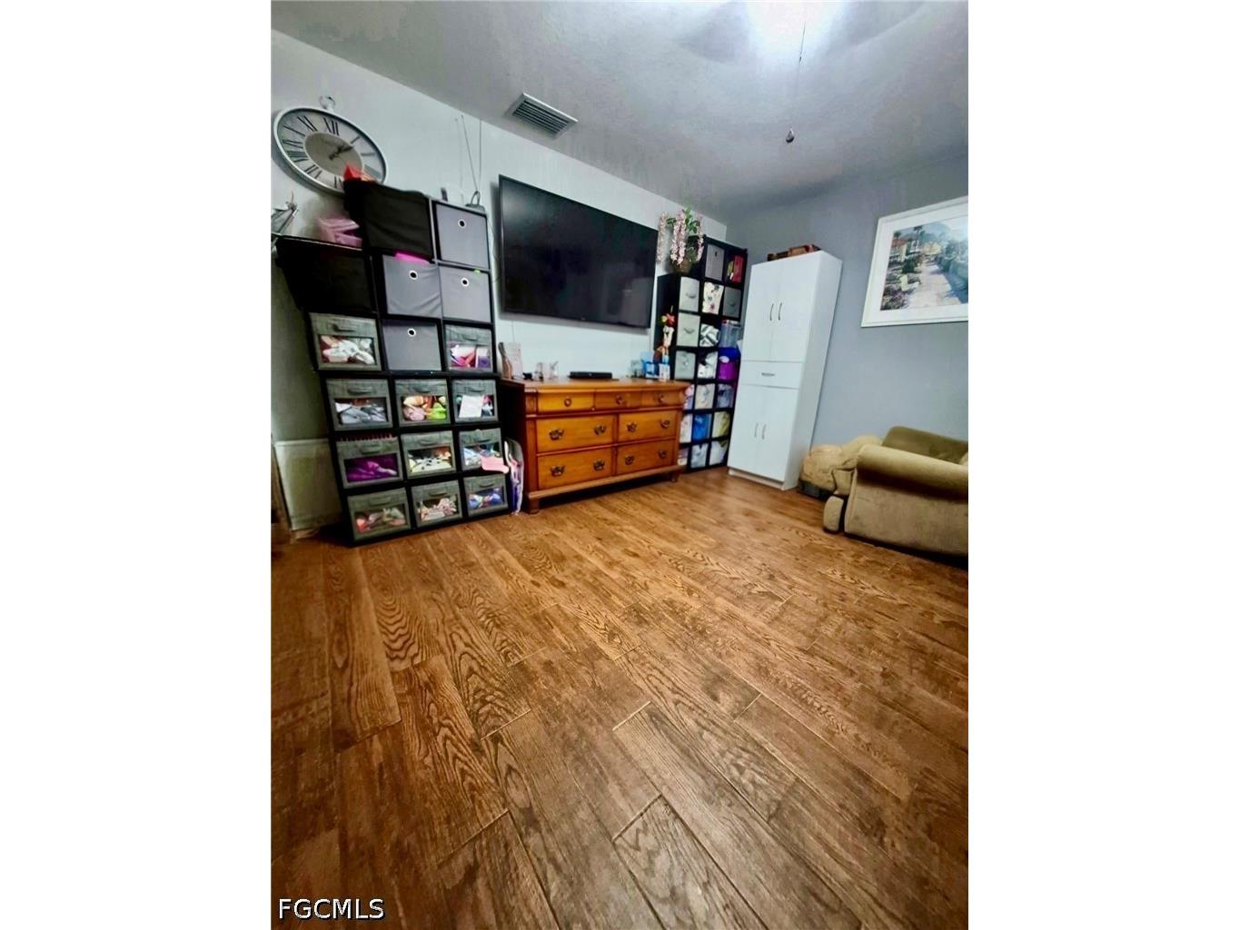 4009 NW 36th Lane Cape Coral FL 33993 2026022567 image7