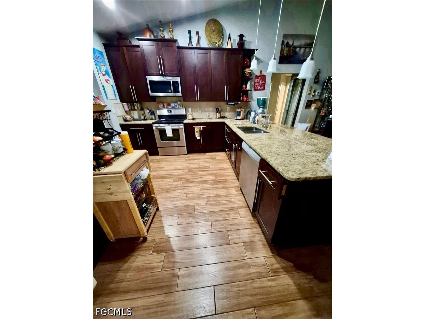 4009 NW 36th Lane Cape Coral FL 33993 2026022567 image8