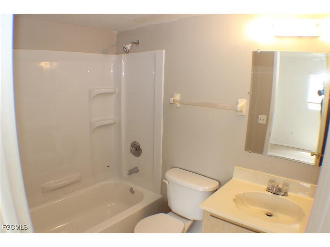 4009 SE 11th Avenue #107 Cape Coral FL 33904 2025019082 image10