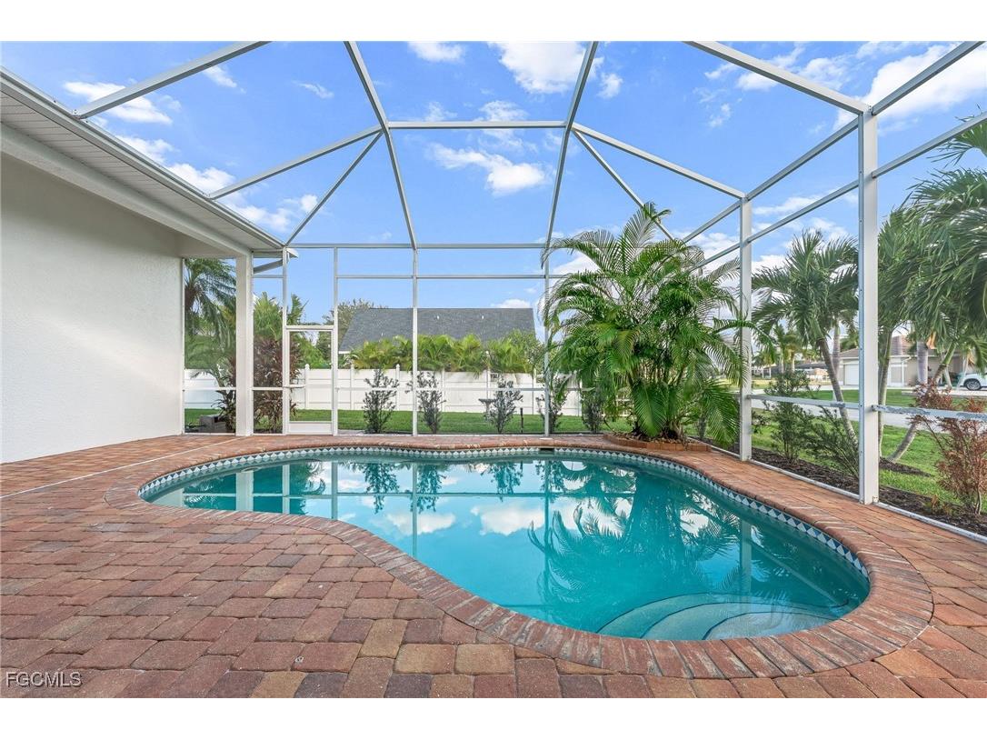 4009 SW 27th Avenue Cape Coral FL 33914 2025018218 image10
