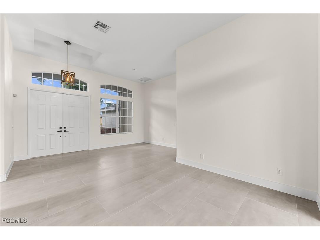 4009 SW 27th Avenue Cape Coral FL 33914 2025018218 image13