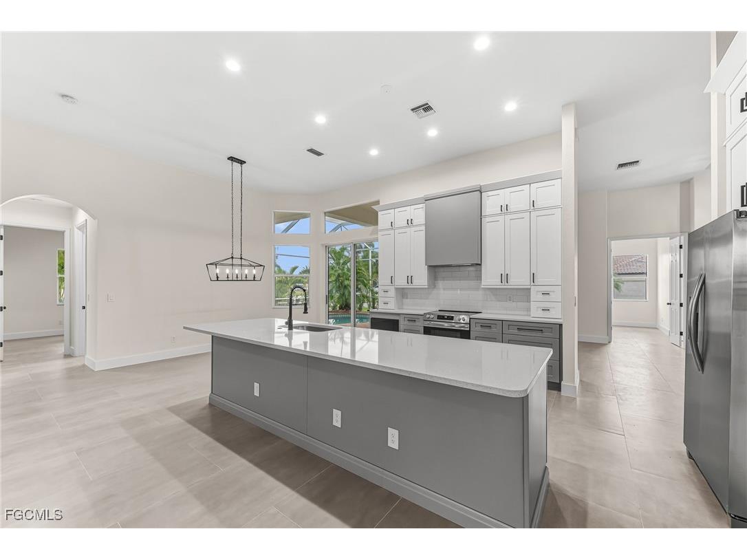 4009 SW 27th Avenue Cape Coral FL 33914 2025018218 image15