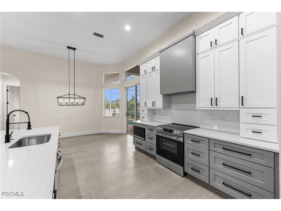 4009 SW 27th Avenue Cape Coral FL 33914 2025018218 image20