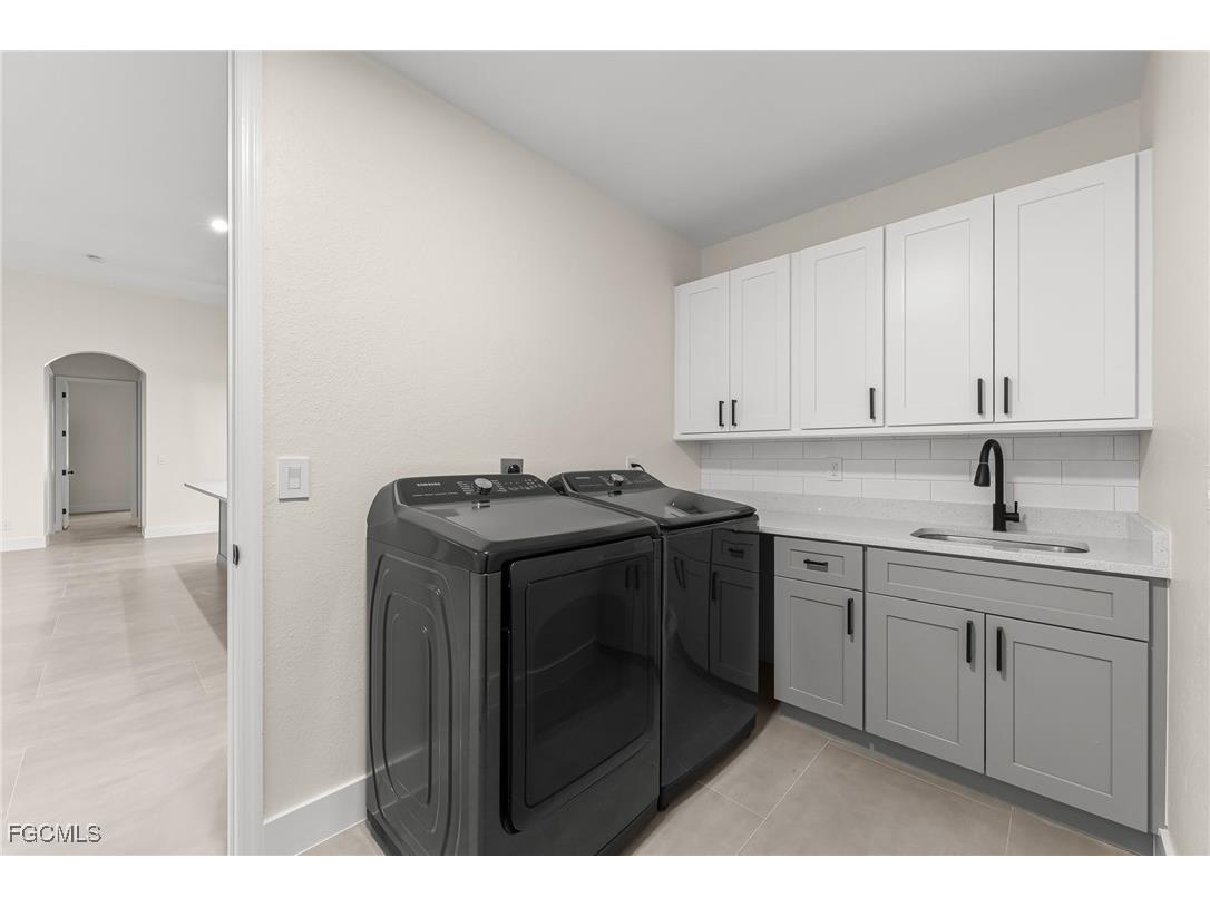 4009 SW 27th Avenue Cape Coral FL 33914 2025018218 image38