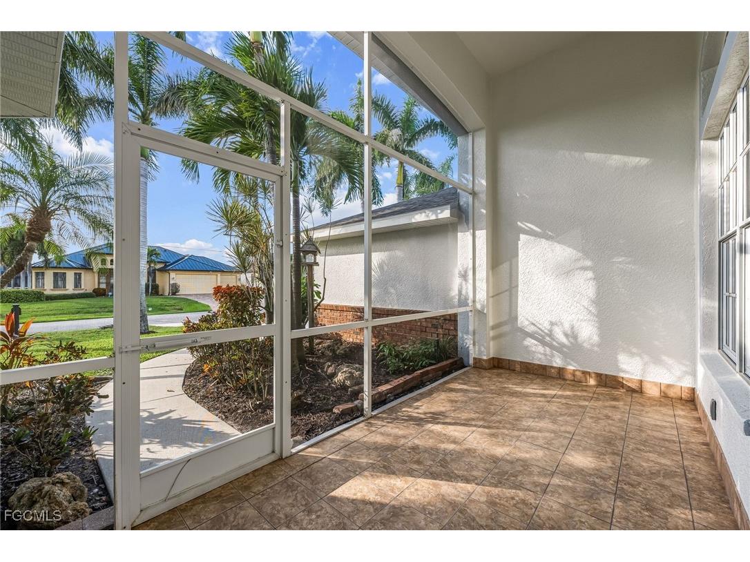 4009 SW 27th Avenue Cape Coral FL 33914 2025018218 image6