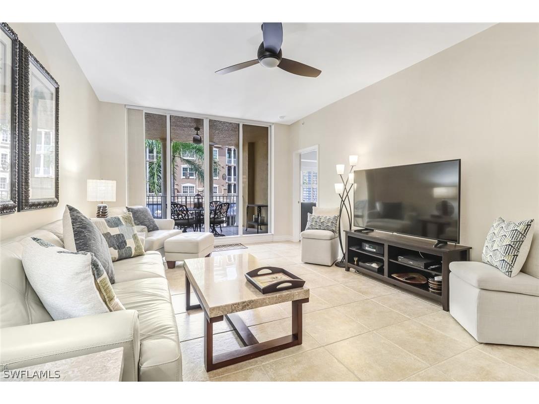 401 Bayfront Place #3205 Naples FL 34102 224027413 image1