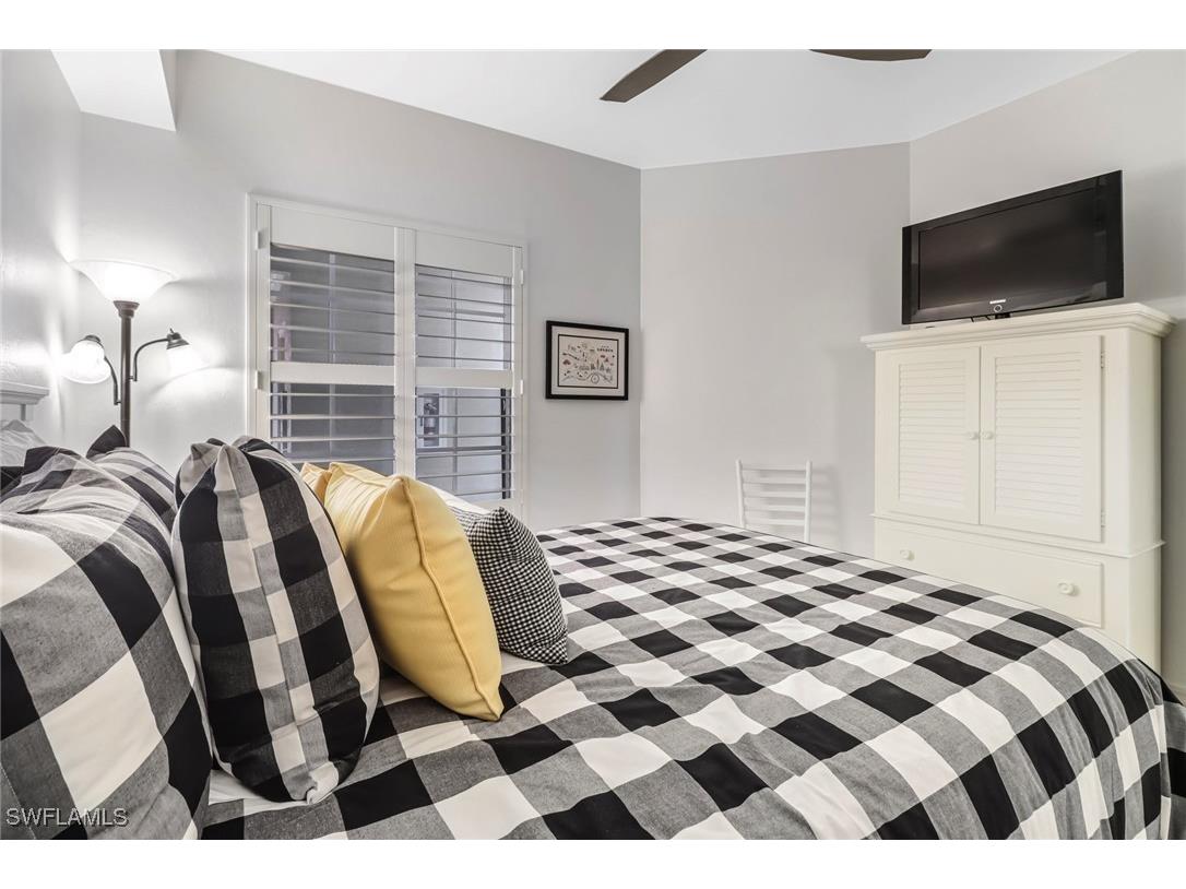 401 Bayfront Place #3205 Naples FL 34102 225082312 image19