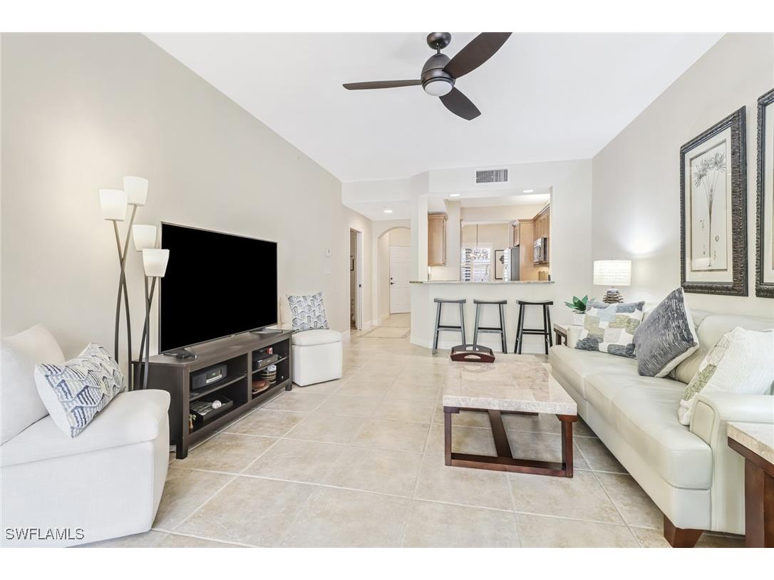 401 Bayfront Place #3205 Naples FL 34102 225082312 image3