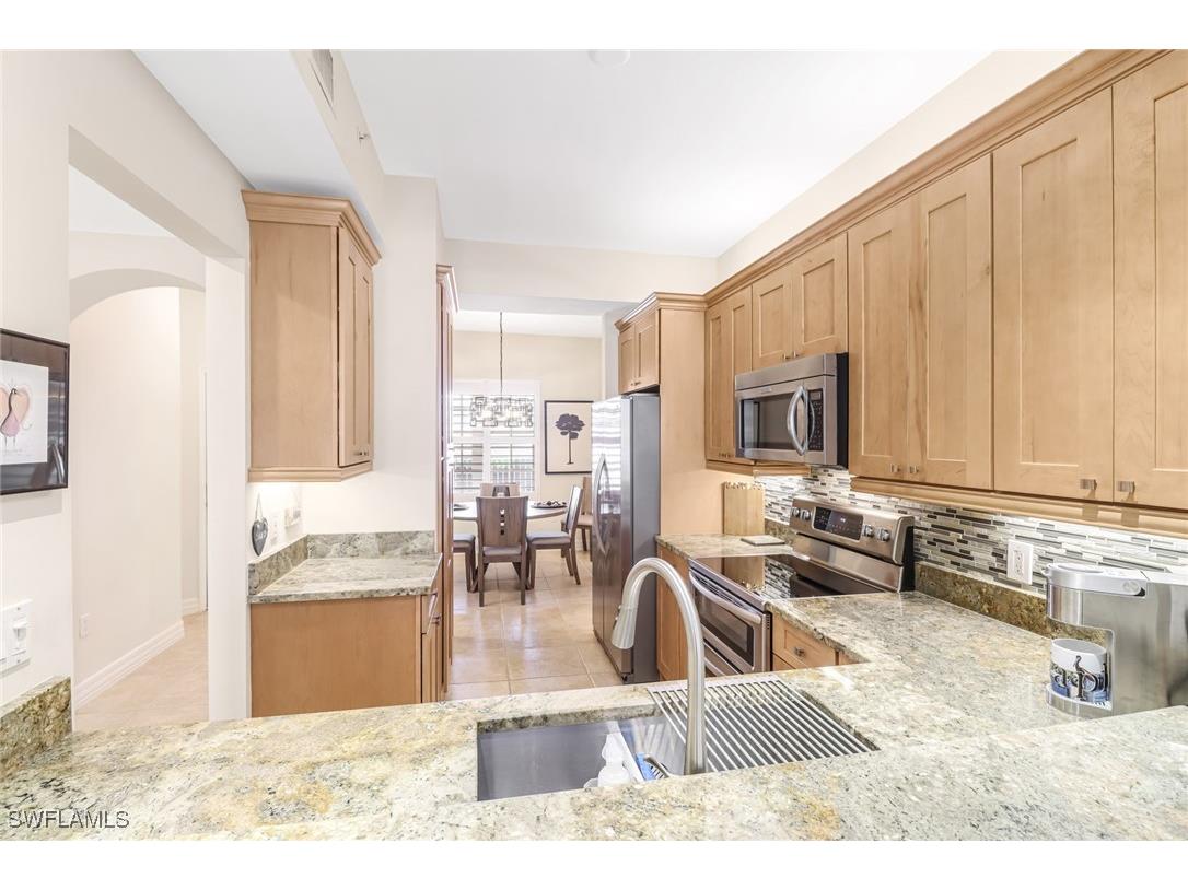 401 Bayfront Place #3205 Naples FL 34102 225082312 image6