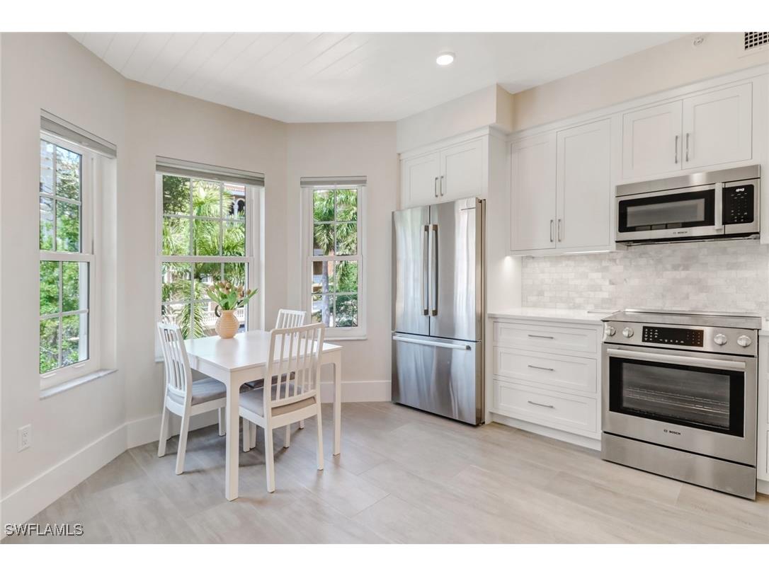 401 Bayfront Place #3306 Naples FL 34102 225070465 image7