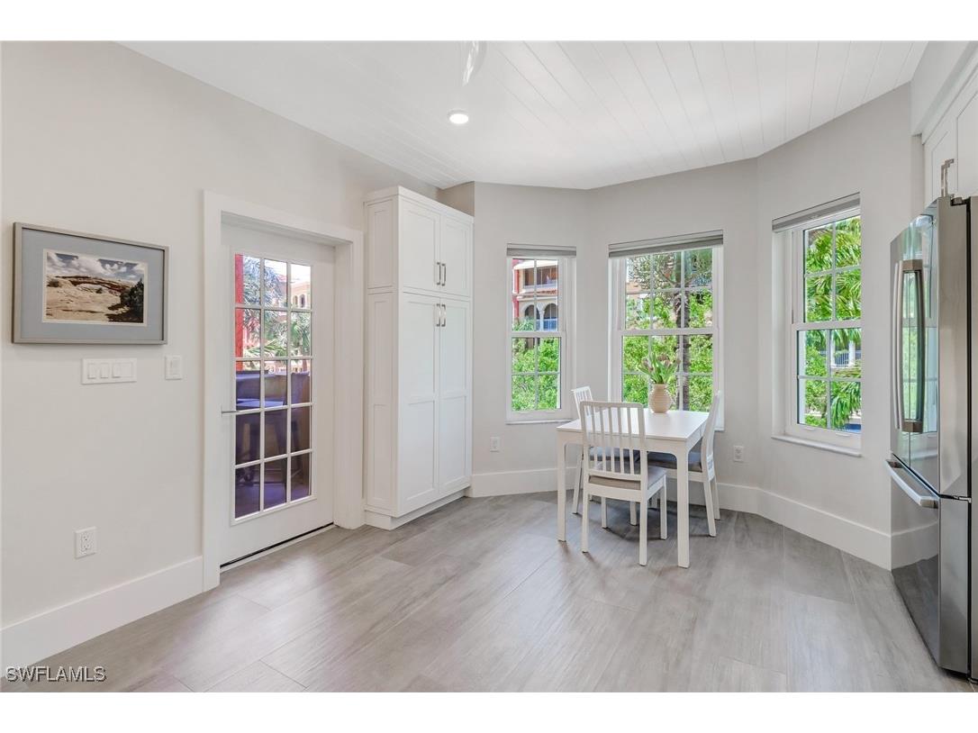 401 Bayfront Place #3306 Naples FL 34102 225070465 image8