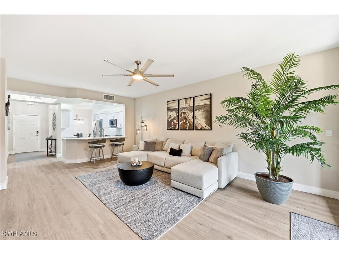 401 Bayfront Place #3307 Naples FL 34102 226001978 image1