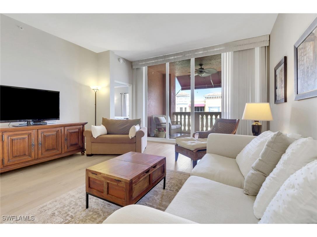 401 Bayfront Place #3502 Naples FL 34102 225062487 image3