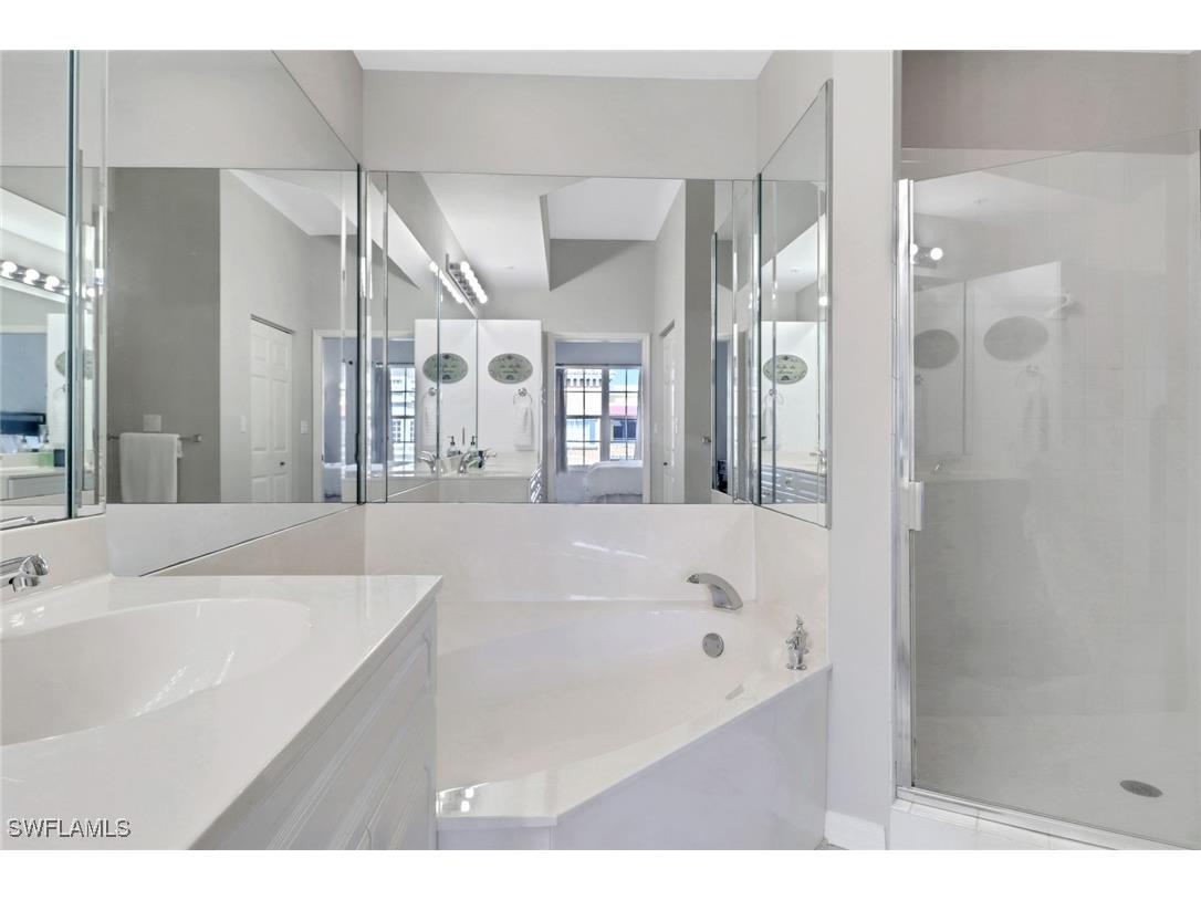 401 Bayfront Place #3502 Naples FL 34102 225062487 image9