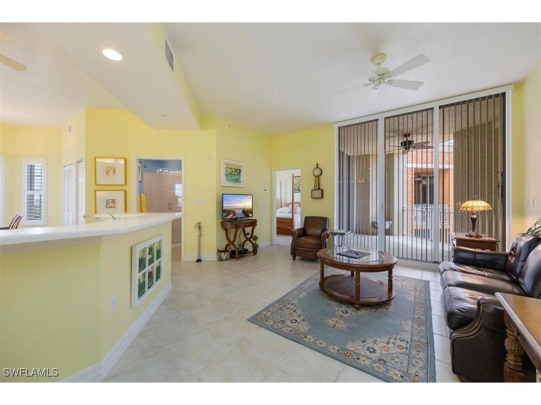 401 Bayfront Place #3509 Naples FL 34102 225076260 image2