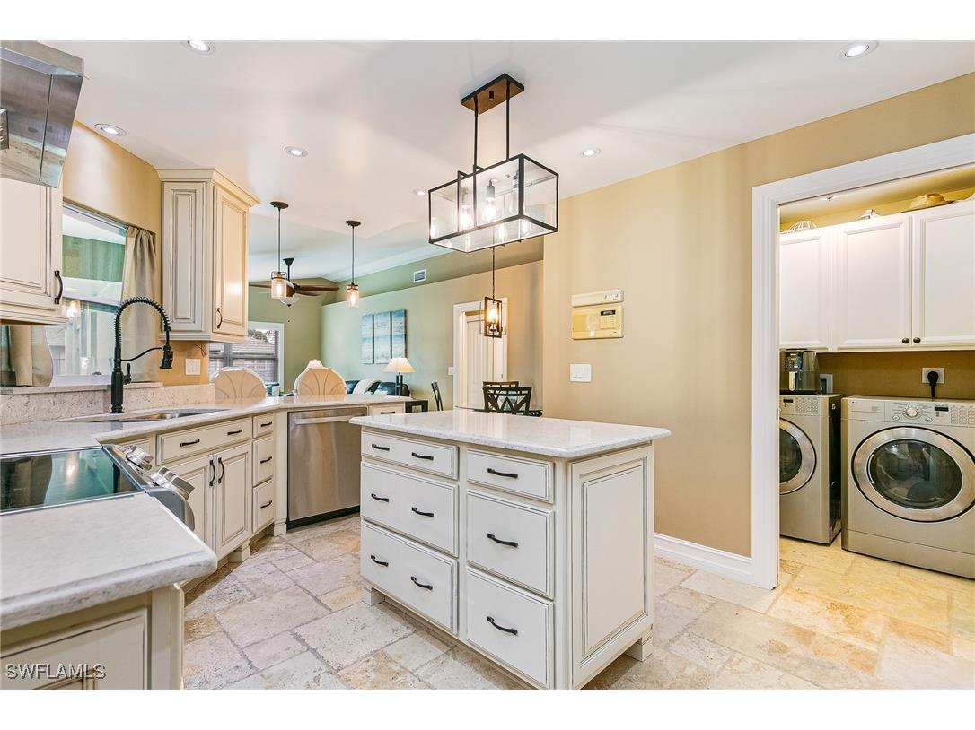 401 Candlewick Circle E Lehigh Acres FL 33936 226002489 image10