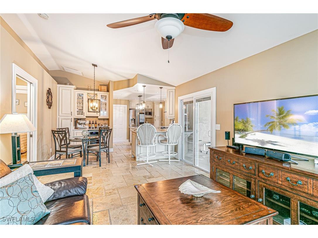 401 Candlewick Circle E Lehigh Acres FL 33936 226002489 image16