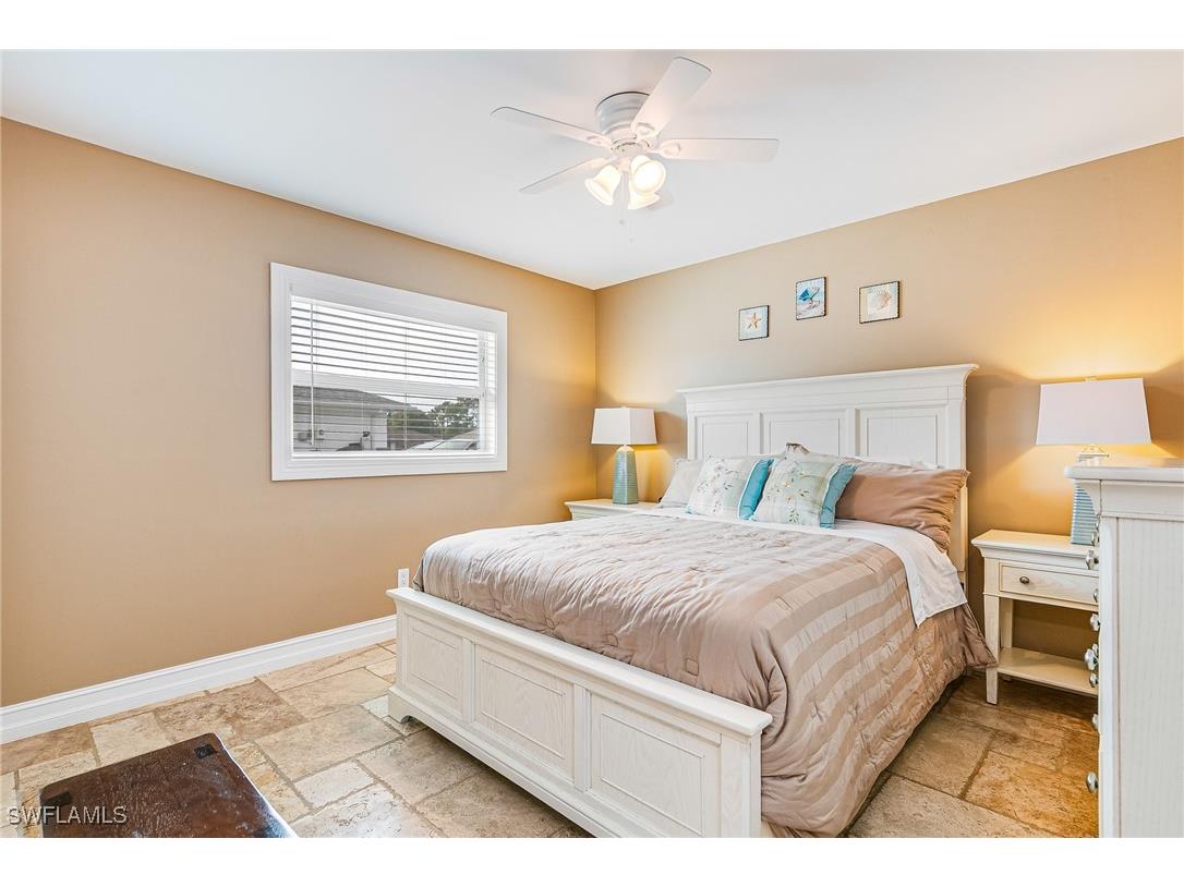 401 Candlewick Circle E Lehigh Acres FL 33936 226002489 image22