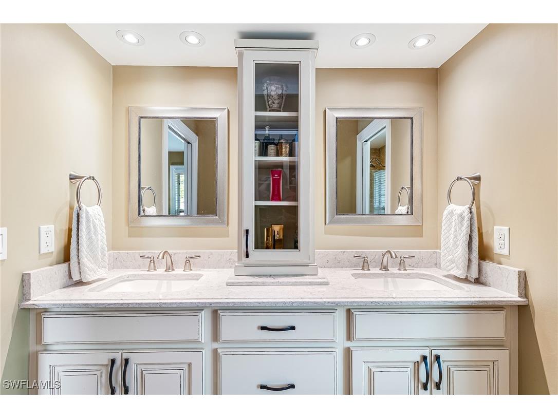 401 Candlewick Circle E Lehigh Acres FL 33936 226002489 image28