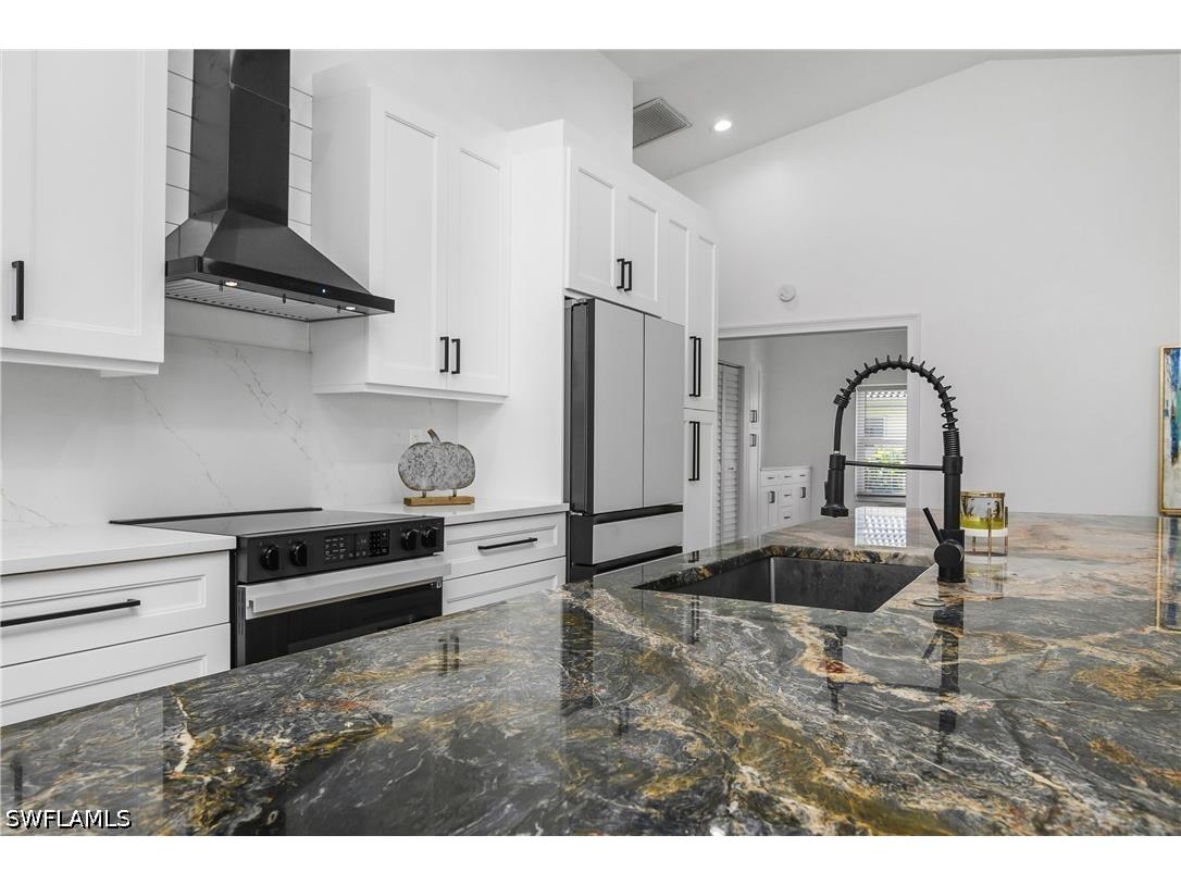 401 Countryside Drive Naples FL 34104 226022218 image14