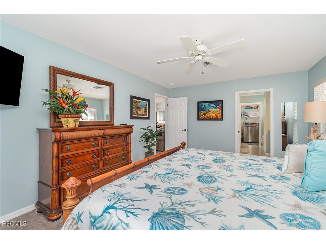 401 Donora Boulevard Fort Myers Beach FL 33931 2025007255 image15