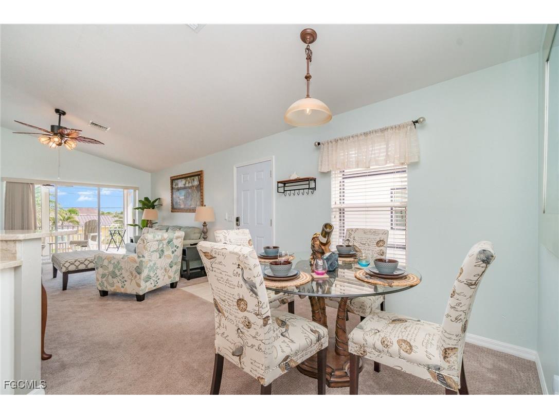 401 Donora Boulevard Fort Myers Beach FL 33931 2025007255 image8