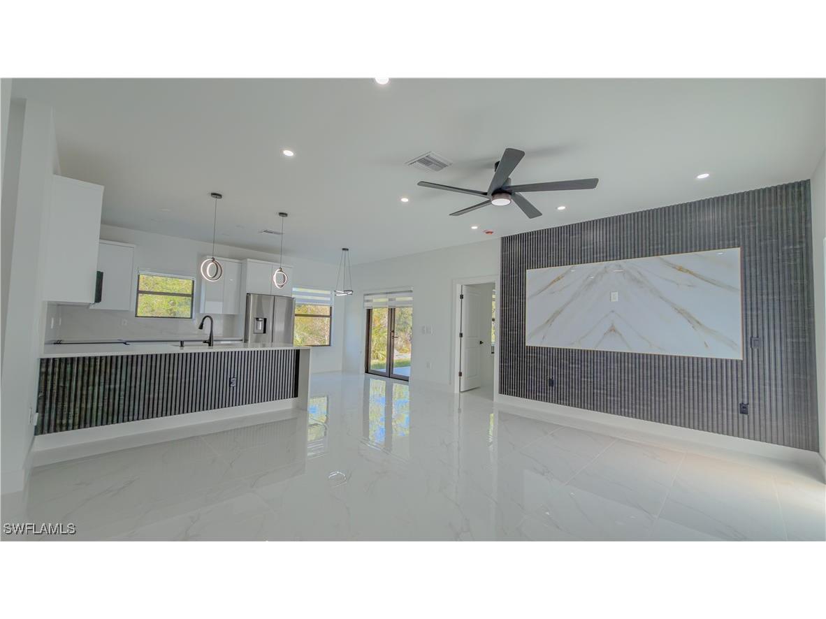 401 E 17th Street Lehigh Acres FL 33972 225074683 image3