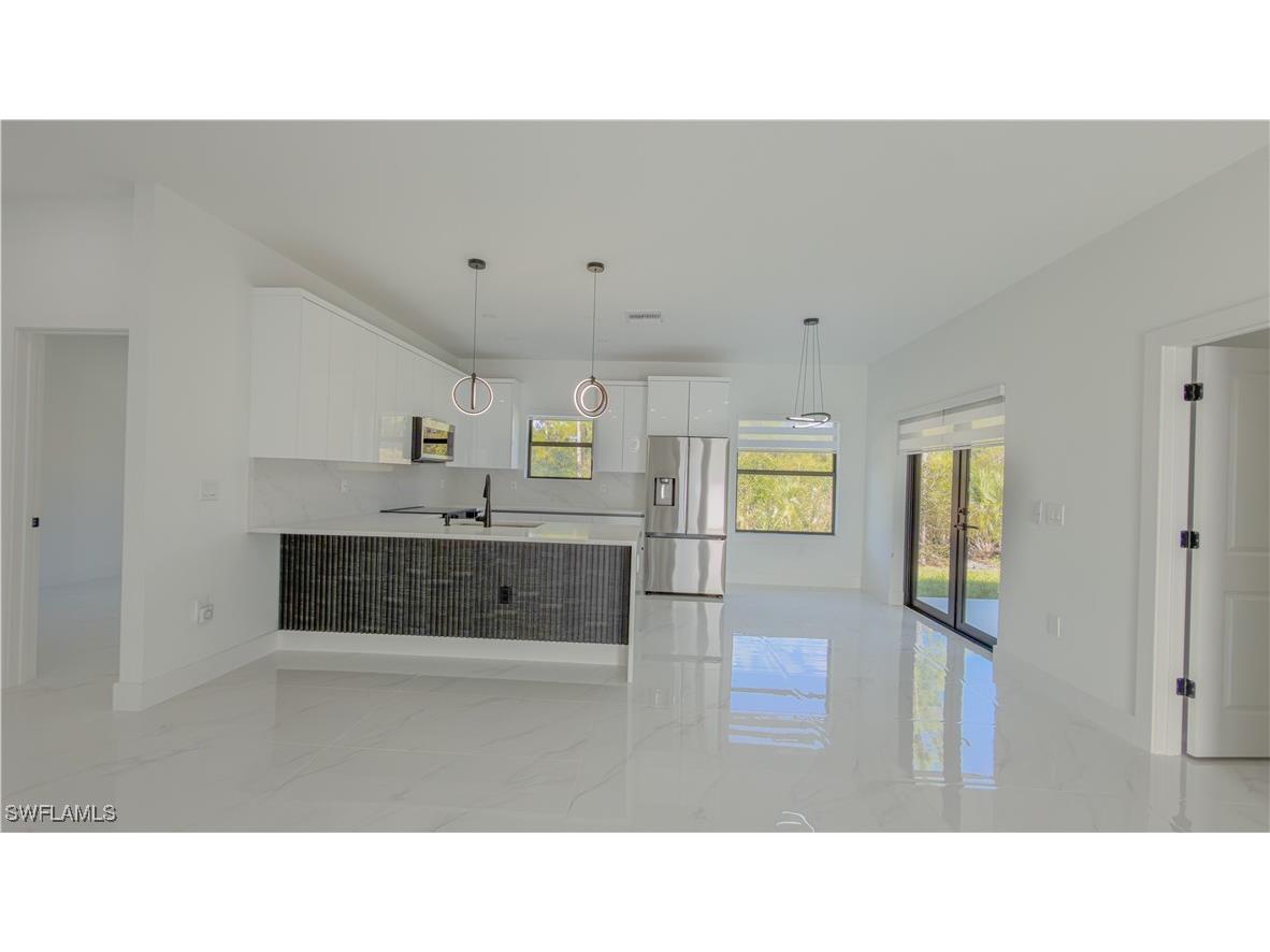 401 E 17th Street Lehigh Acres FL 33972 225074683 image4