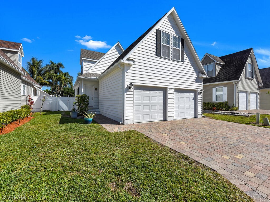 401 Leawood Circle Naples FL 34104 224014368 image1