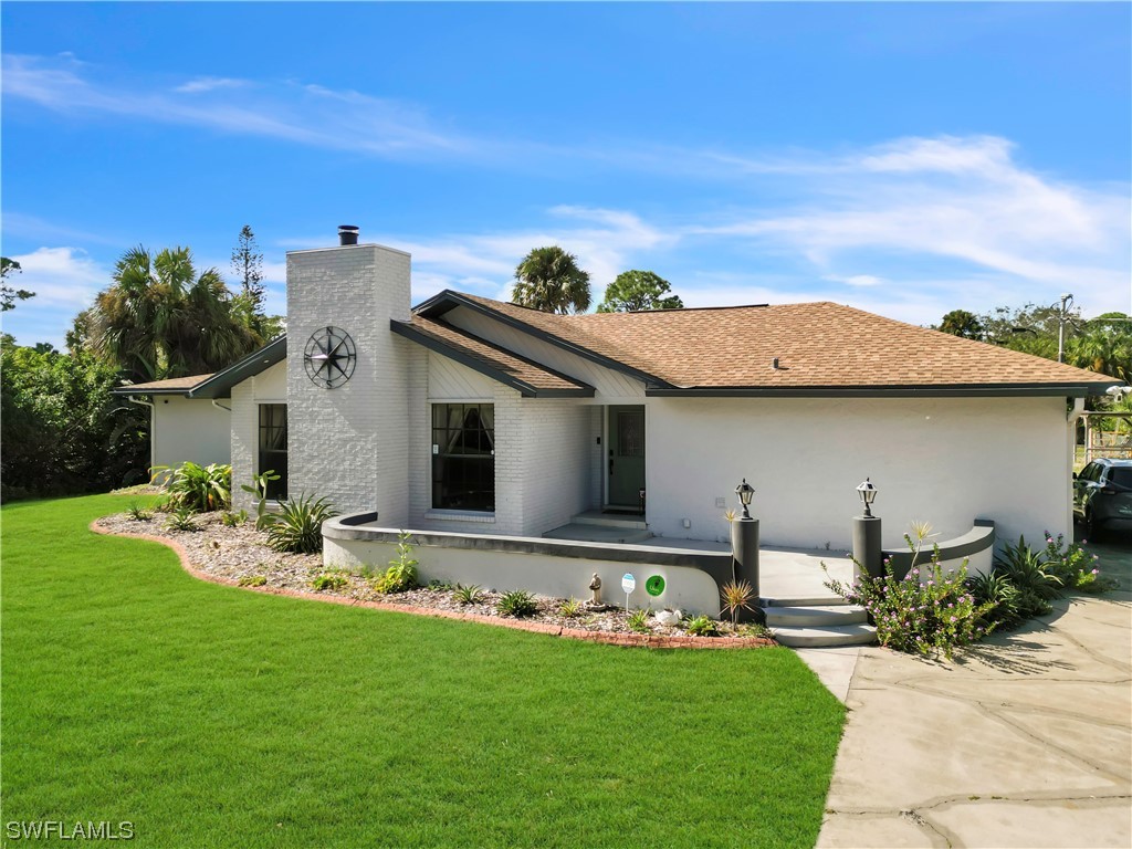 401 Maple Avenue N Lehigh Acres FL 33972 223086525 image1