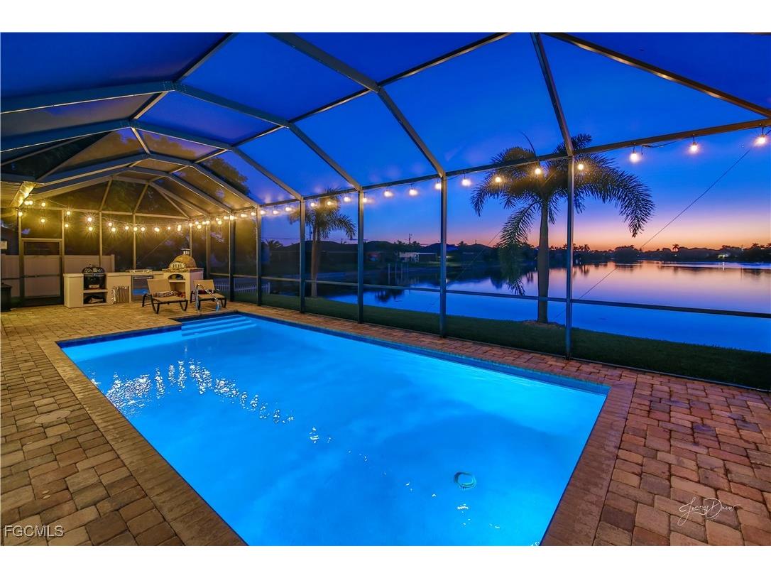 401 NE 19th Place Cape Coral FL 33909 2025019972 image1